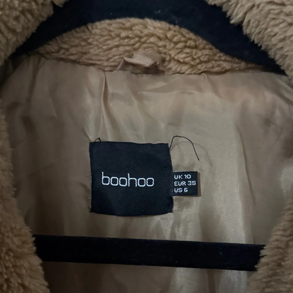 Boohoo Camel Teddy Jacket - Picture 2 of 5